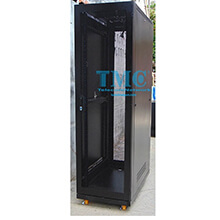 Tủ Rack 19” 36U TMC2 Rack 36U-D800