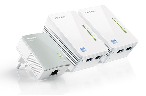 300Mbps AV500 Wi-Fi Range Extender, 2 Ethernet Ports TP-LINK TL-WPA4220T KIT