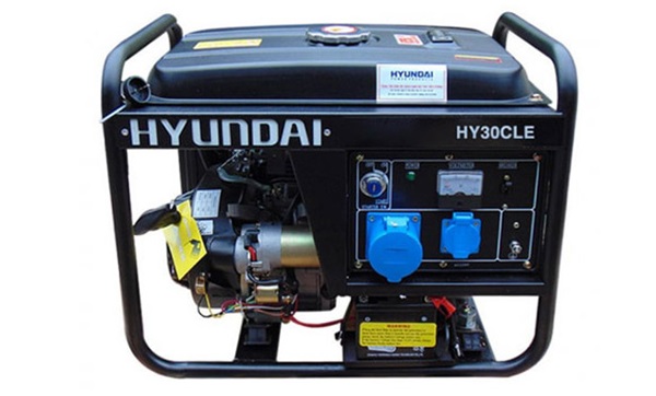 Máy phát điện chạy xăng HYUNDAI HY30CLE