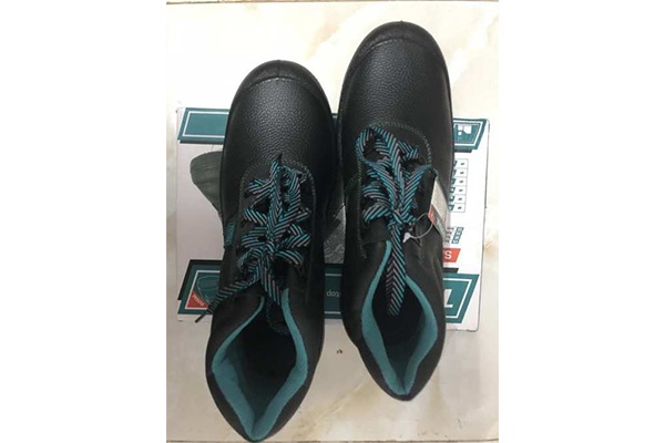 Giày bảo hộ size 42 TOTAL TSP202SB.42